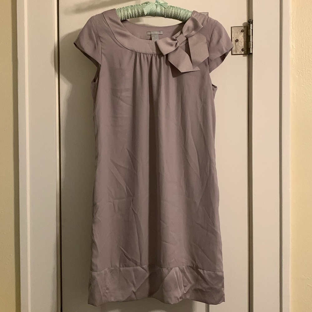 H&M Taupe Popover dress, Cap Sleeves, Hem detail, Bow, Elegant for Wedding!